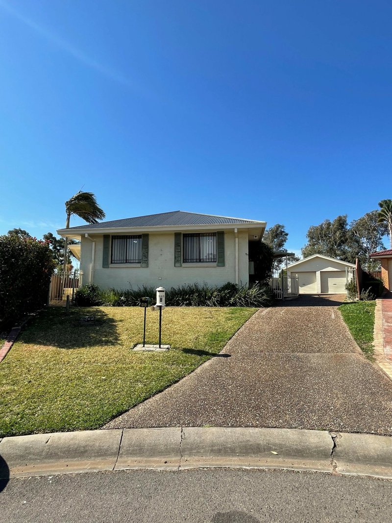 8 Jirang Place, Glenmore Park NSW 2745