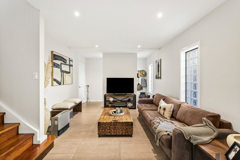 Photo - 8 John Street, Shellharbour NSW 2529 - Image 10
