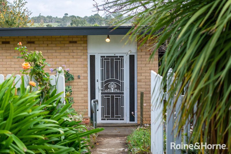 Photo - 8 John Street, Woodside SA 5244 - Image 3