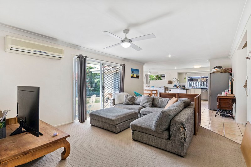 Photo - 8 Johns Crescent, Boondall QLD 4034 - Image 5
