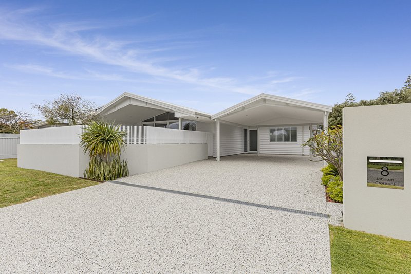 Photo - 8 Johnson Crescent, Mullaloo WA 6027 - Image 2