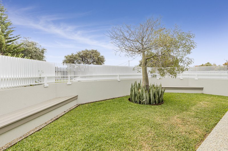 Photo - 8 Johnson Crescent, Mullaloo WA 6027 - Image 8