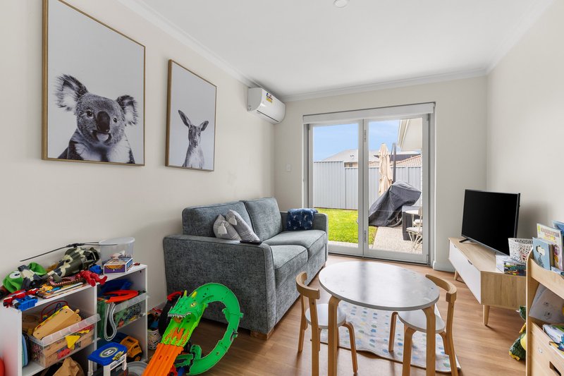 Photo - 8 Johnson Crescent, Mullaloo WA 6027 - Image 13