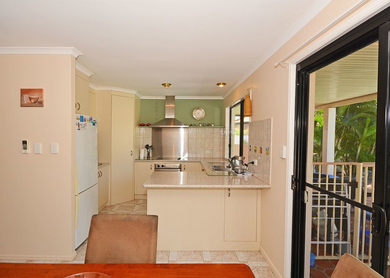 Photo - 8 Jonwest Close, Torquay QLD 4655 - Image 23