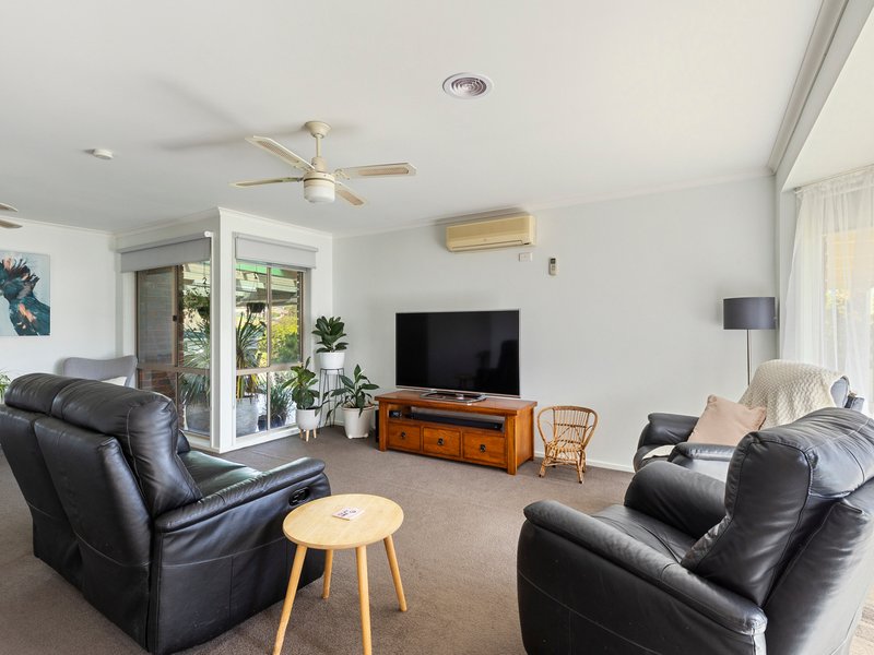 Photo - 8 Jordan Street, Seymour VIC 3660 - Image 2