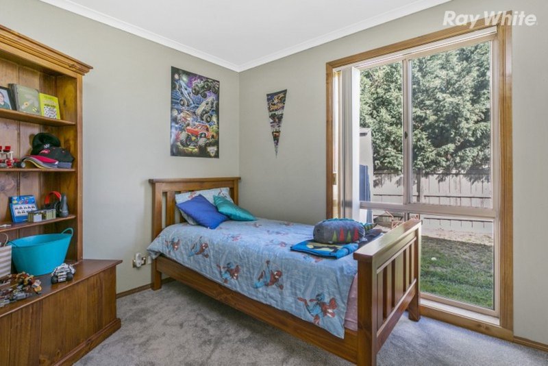 Photo - 8 Joseph Court, Pakenham VIC 3810 - Image 6