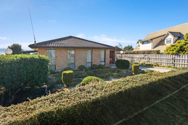 Photo - 8 Joseph Street, Trevallyn TAS 7250 - Image 9