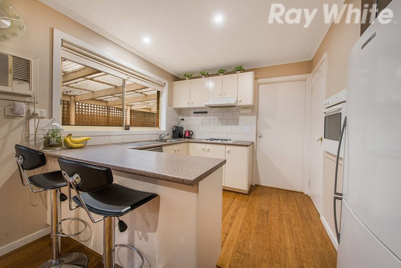 Photo - 8 Joyce Court, Bayswater North VIC 3153 - Image 2