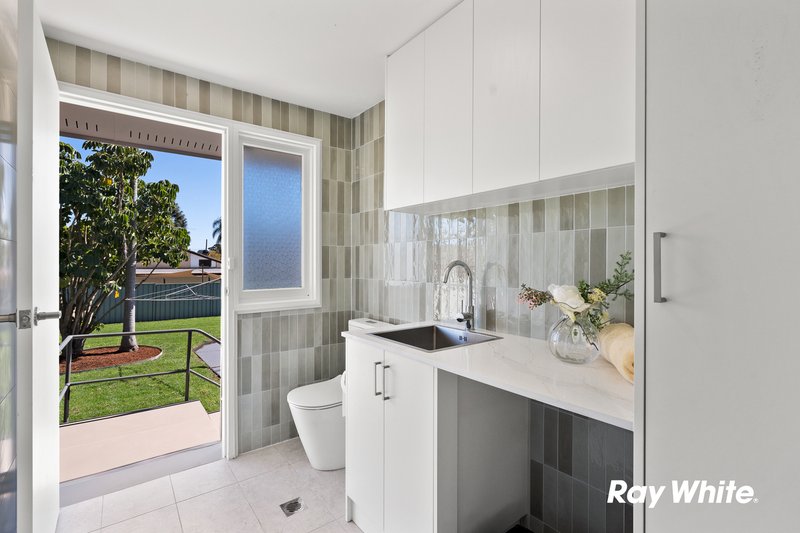 Photo - 8 Judith Anderson Drive, Doonside NSW 2767 - Image 9