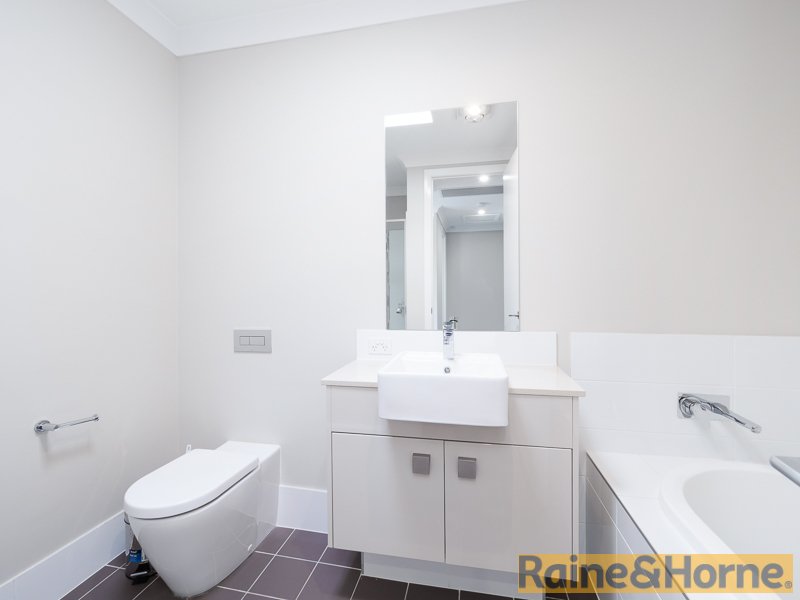 Photo - 8 Jumbuck Lane, Rouse Hill NSW 2155 - Image 7