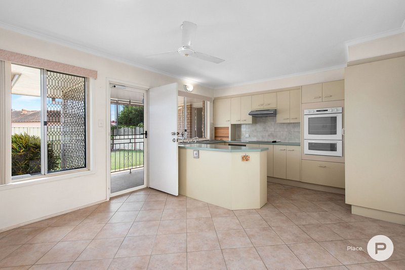 Photo - 8 Jundal Street, Sunnybank QLD 4109 - Image 4