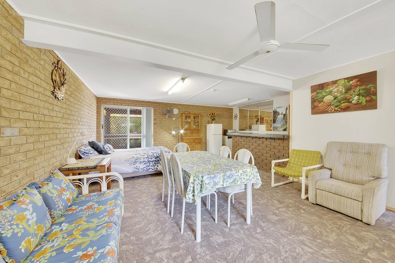 Photo - 8 Jupiter Street, Telina QLD 4680 - Image 11