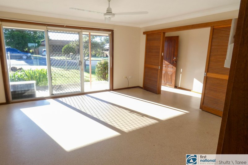 Photo - 8 Kanangra Drive, Taree NSW 2430 - Image 2