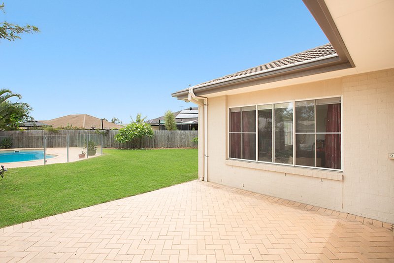 Photo - 8 Kangaroo Street, North Lakes QLD 4509 - Image 14