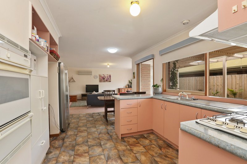 Photo - 8 Kantara Crescent, Lara VIC 3212 - Image 3