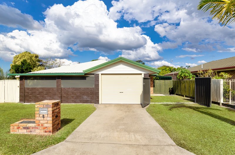 Photo - 8 Karamea Close, Clinton QLD 4680 - Image 4