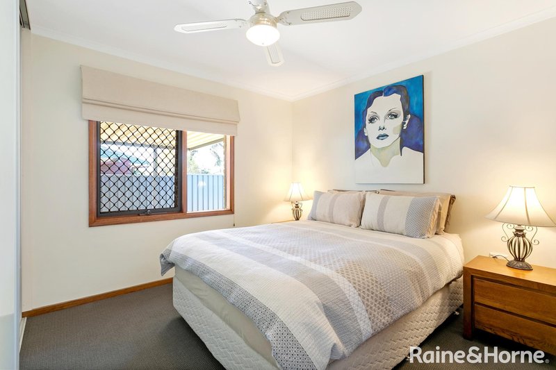 Photo - 8 Karawi Parade, Morphett Vale SA 5162 - Image 6