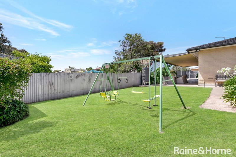 Photo - 8 Karawi Parade, Morphett Vale SA 5162 - Image 16