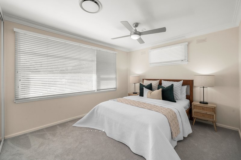 Photo - 8 Kareela Road, Baulkham Hills NSW 2153 - Image 4