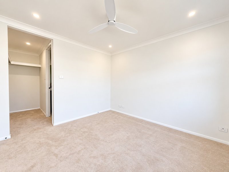 Photo - 8 Karinyup Circuit, Heddon Greta NSW 2321 - Image 4