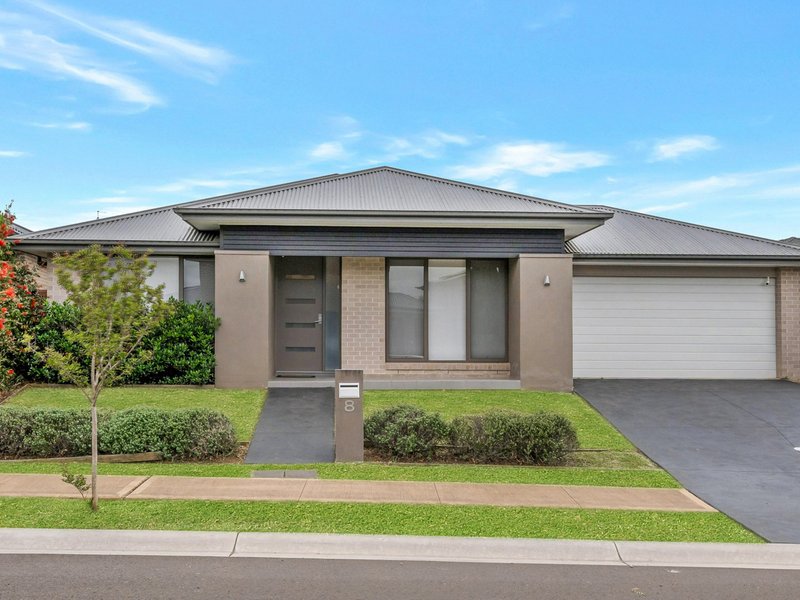 8 Karmel Street, Oran Park NSW 2570