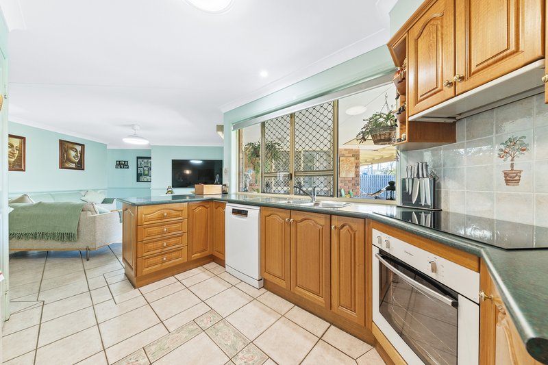 Photo - 8 Karnak Close, Bracken Ridge QLD 4017 - Image 5