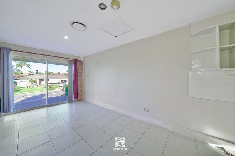 Photo - 8 Kearns Avenue, Kearns NSW 2558 - Image 9