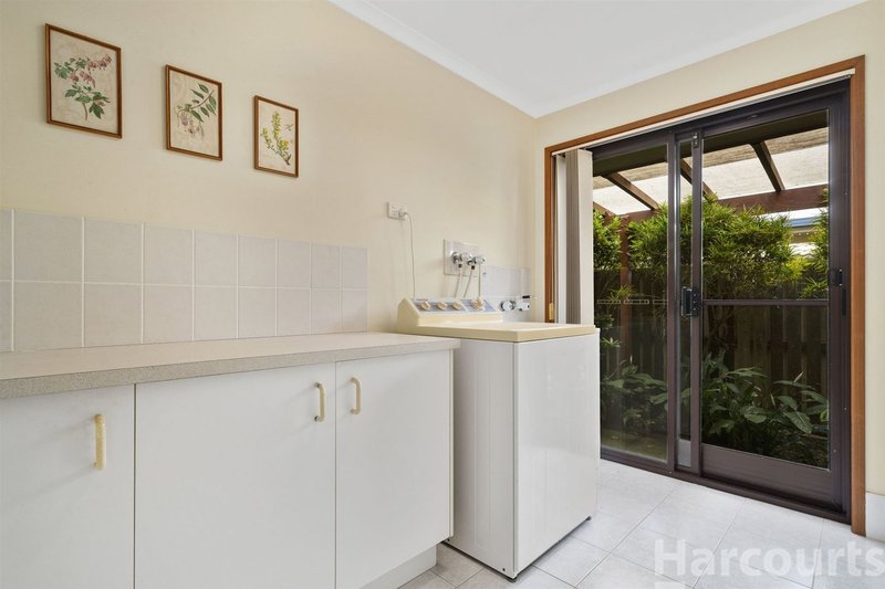 Photo - 8 Keith Court, Sandstone Point QLD 4511 - Image 14