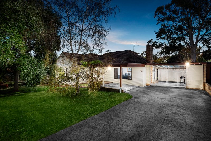 8 Keith Grove, Ringwood VIC 3134