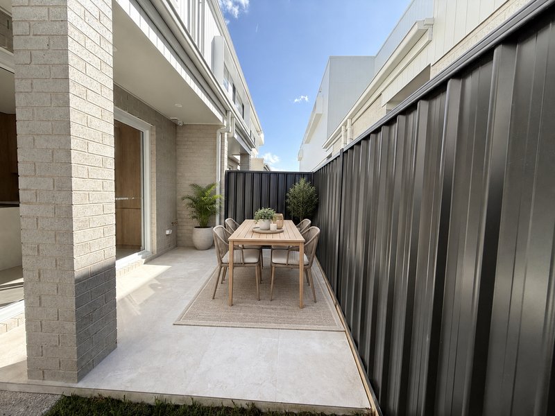 Photo - 8 Kelp Laneway , Shell Cove NSW 2529 - Image 5