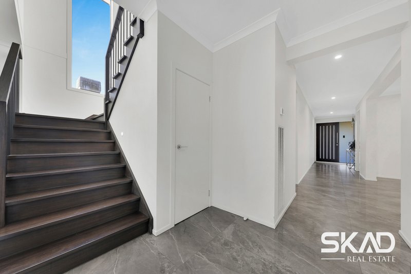 Photo - 8 Kempen Road, Doreen VIC 3754 - Image 5