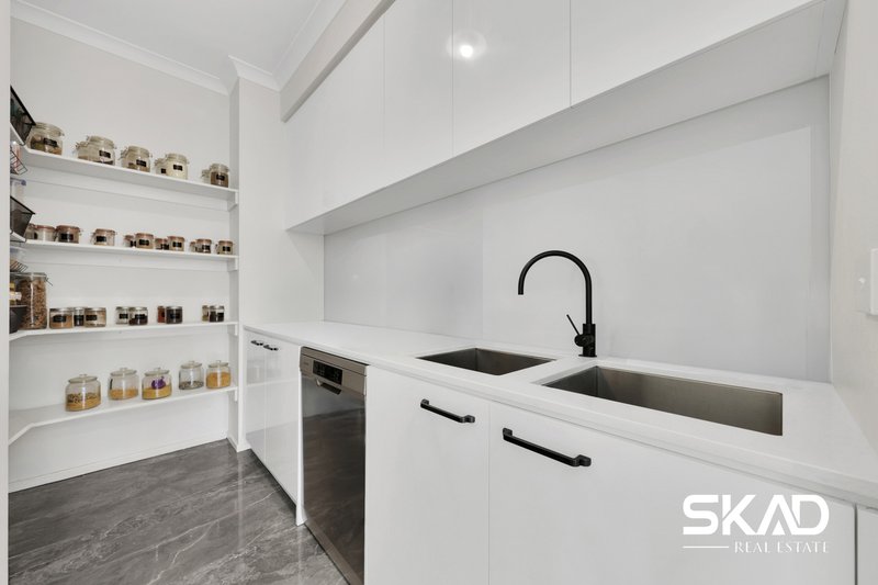 Photo - 8 Kempen Road, Doreen VIC 3754 - Image 9