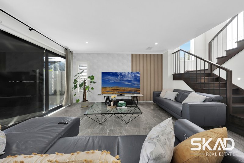 Photo - 8 Kempen Road, Doreen VIC 3754 - Image 12