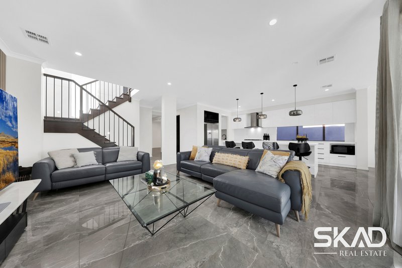 Photo - 8 Kempen Road, Doreen VIC 3754 - Image 13