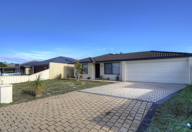 Photo - 8 Kemshall Way, Maddington WA 6109 - Image 2