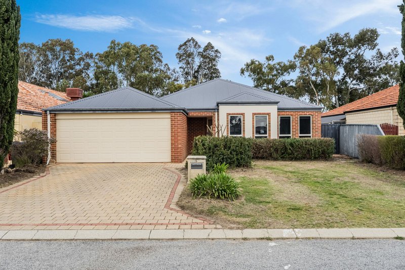 Photo - 8 Kennedia Circuit, Baldivis WA 6171 - Image 1