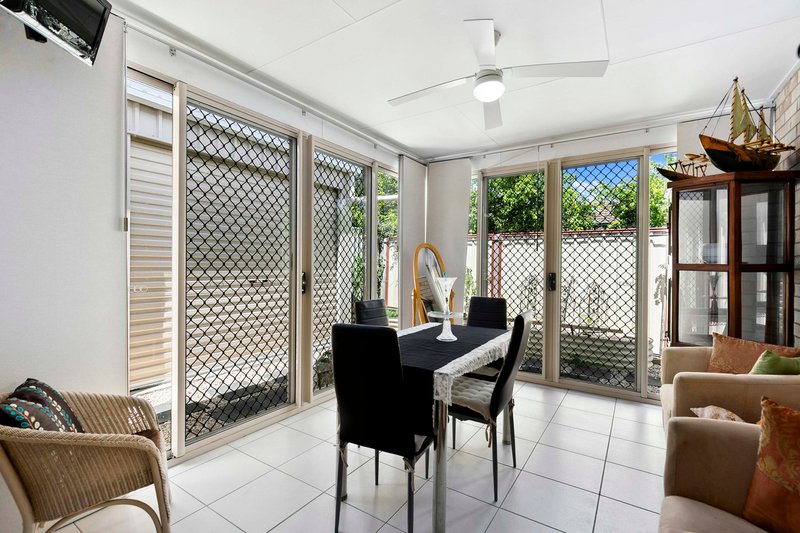 Photo - 8 Kennedy Court, Urraween QLD 4655 - Image 15