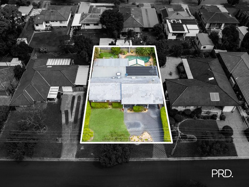 Photo - 8 Kennedy Drive, South Penrith NSW 2750 - Image 14