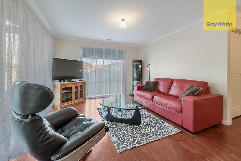 Photo - 8 Kennedy Parade, Roxburgh Park VIC 3064 - Image 6