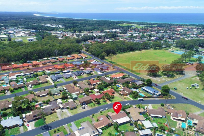 Photo - 8 Kennewell Parade, Tuncurry NSW 2428 - Image 20