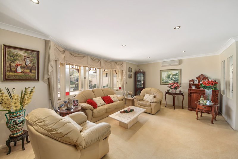 Photo - 8 Kensington Drive, Harrington Park NSW 2567 - Image 2