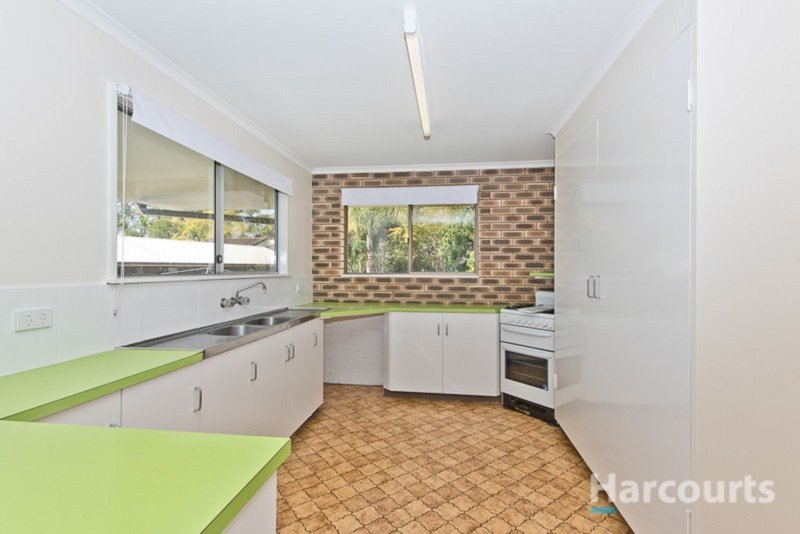 Photo - 8 Kent Court, Albany Creek QLD 4035 - Image 2