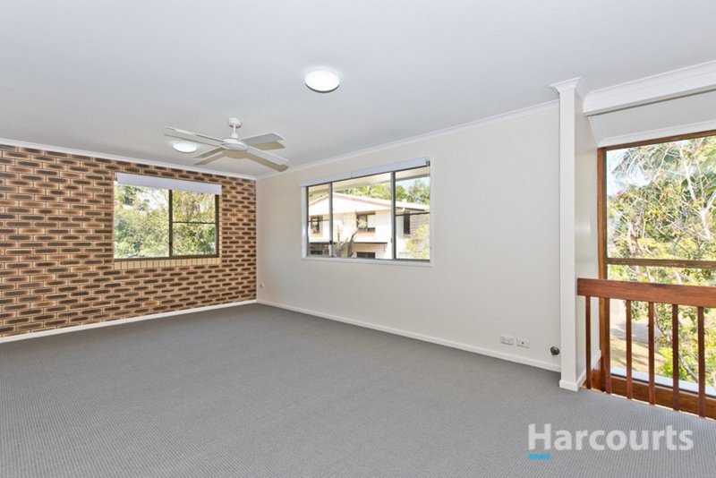 Photo - 8 Kent Court, Albany Creek QLD 4035 - Image 4