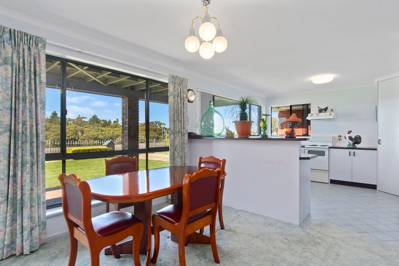 Photo - 8 Kent Drive, Victor Harbor SA 5211 - Image 5