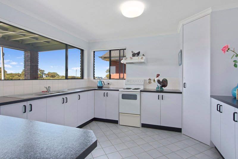 Photo - 8 Kent Drive, Victor Harbor SA 5211 - Image 6