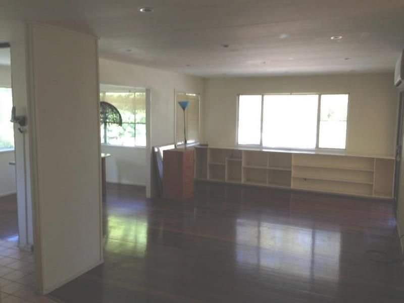 Photo - 8 Kessell Street, Gladstone QLD 4680 - Image 2