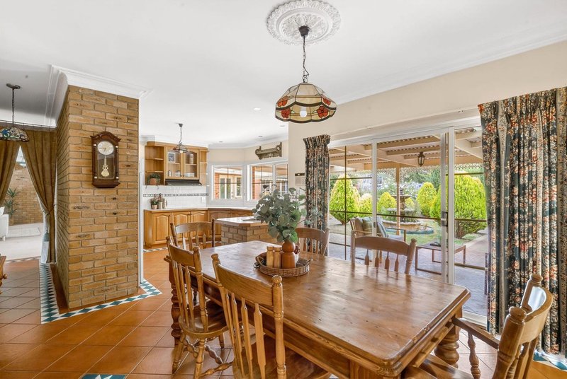 Photo - 8 Kestrel Crescent, Mount Duneed VIC 3217 - Image 10