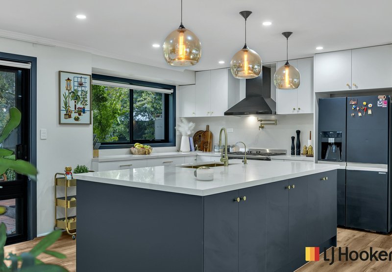 Photo - 8 King William Drive, Wallan VIC 3756 - Image 7