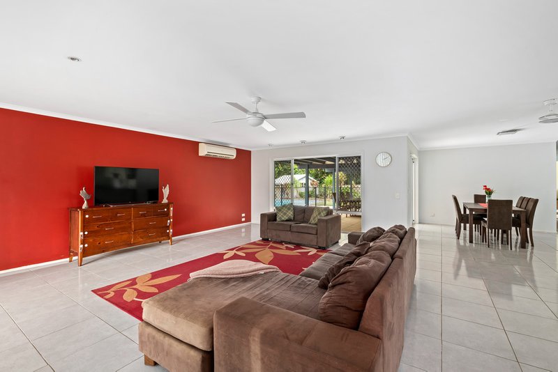 Photo - 8 Kingsgrove Court, Buderim QLD 4556 - Image 7