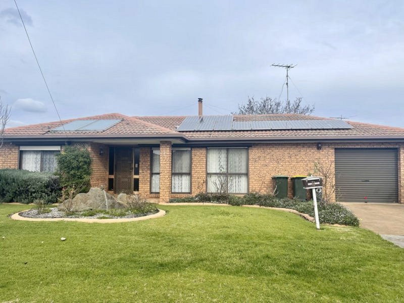 8 Kingsley Drive, Corio VIC 3214